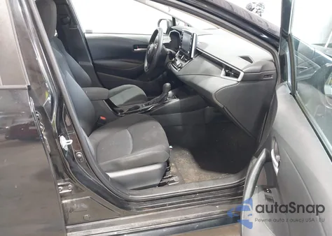 2021 Toyota Corolla Le z USA, uszkodzony, nr VIN 5YFEPMAE5MP177786